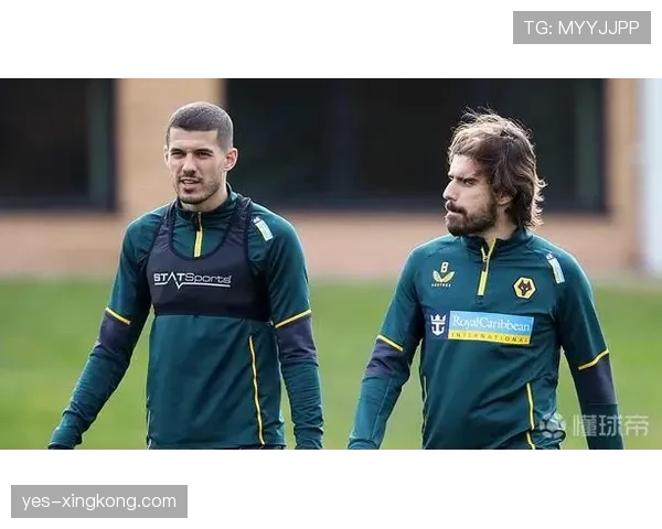 内维斯作为后场出球核心的组织作用解析