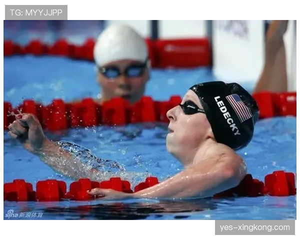 凯蒂·莱德基本来泳池就是仙女转世，谁想到她私下连外卖都点最便宜那款？